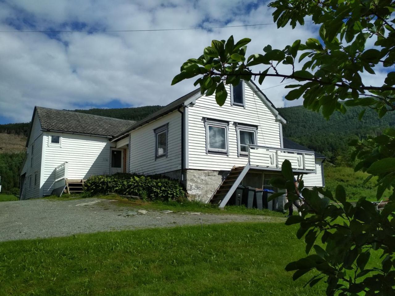 5 Bedrooms, Large Apartment With Nice View And Nature Herand Eksteriør billede